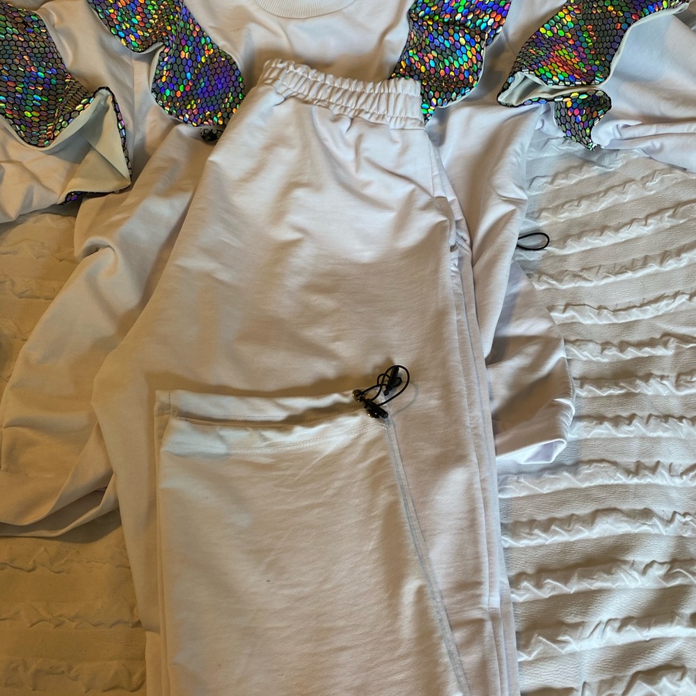 Two Pieces Set - image 4